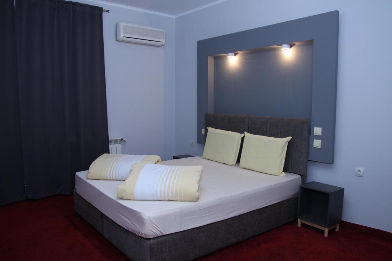 Hotel Color Asenovgrad ภายนอก รูปภาพ
